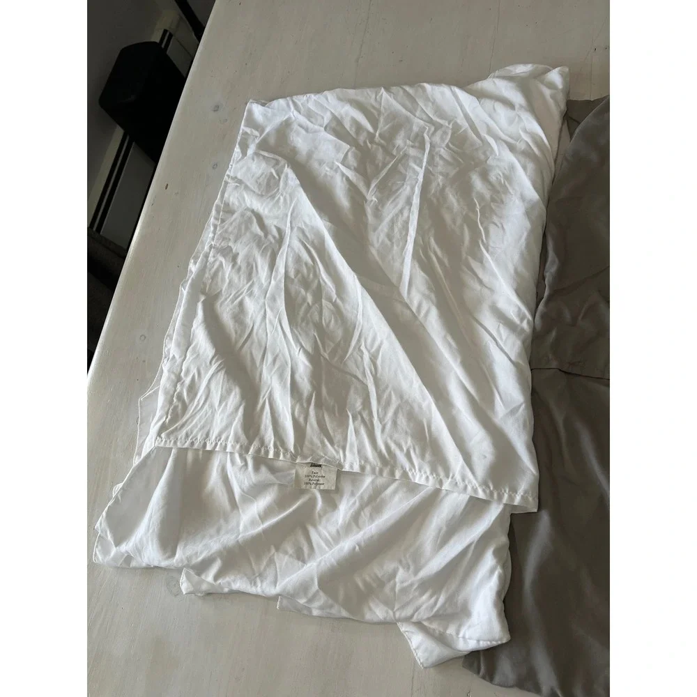 N/A two pillow